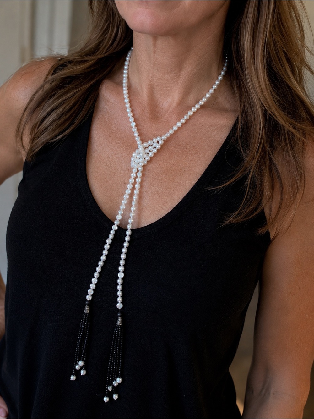 Source Unknown White Pearl Lariat Necklace with Black Tassels